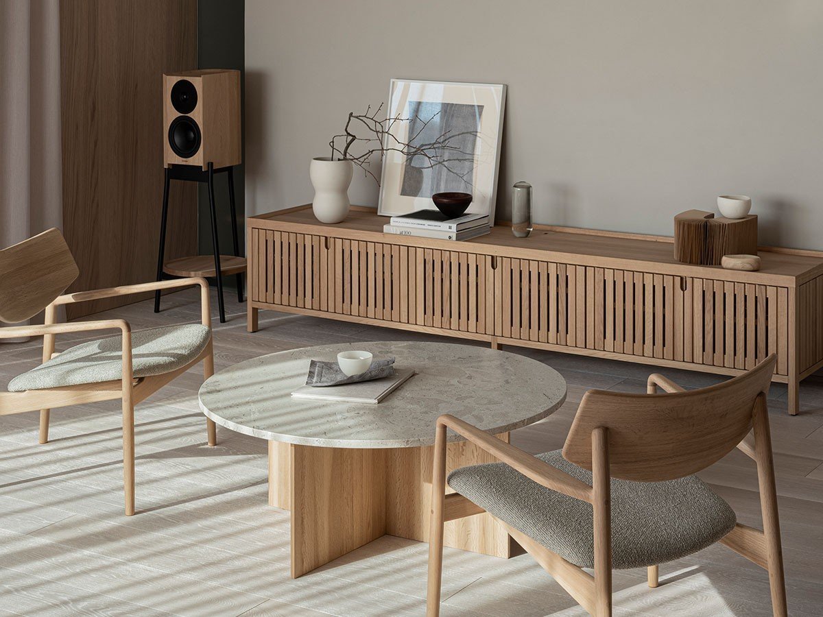 【カリモクケース/KARIMOKU CASE / GOODS】のN-ST01 LARGE / N-ST01 ラージ インテリア・キッズ・メンズ・レディースファッション・服の通販 founy(ファニー) 　イタリア　Italy　クッション　Cushion, Throw Pillow　テーブル　Table, Dining Table　デスク　Desk, Work Desk　バランス　Balance, Style Balance　メッシュ　Mesh, Net Fabric　ラウンド　Round, Round Neck　ホーム・キャンプ・アウトドア・お取り寄せ　Home Living / Home & Lifestyle / Camping Gear / Outdoor Camping　家具・インテリア　Home Furniture & Interior. Stylish & Functional Living Spaces　テーブル　Dining, Coffee & Side Tables　ローテーブル・センターテーブル　Coffee & Center Tables　Photographer:Tomooki KengakuInterior Styli|ID: prp329100000004445 ipo3291000000036818096