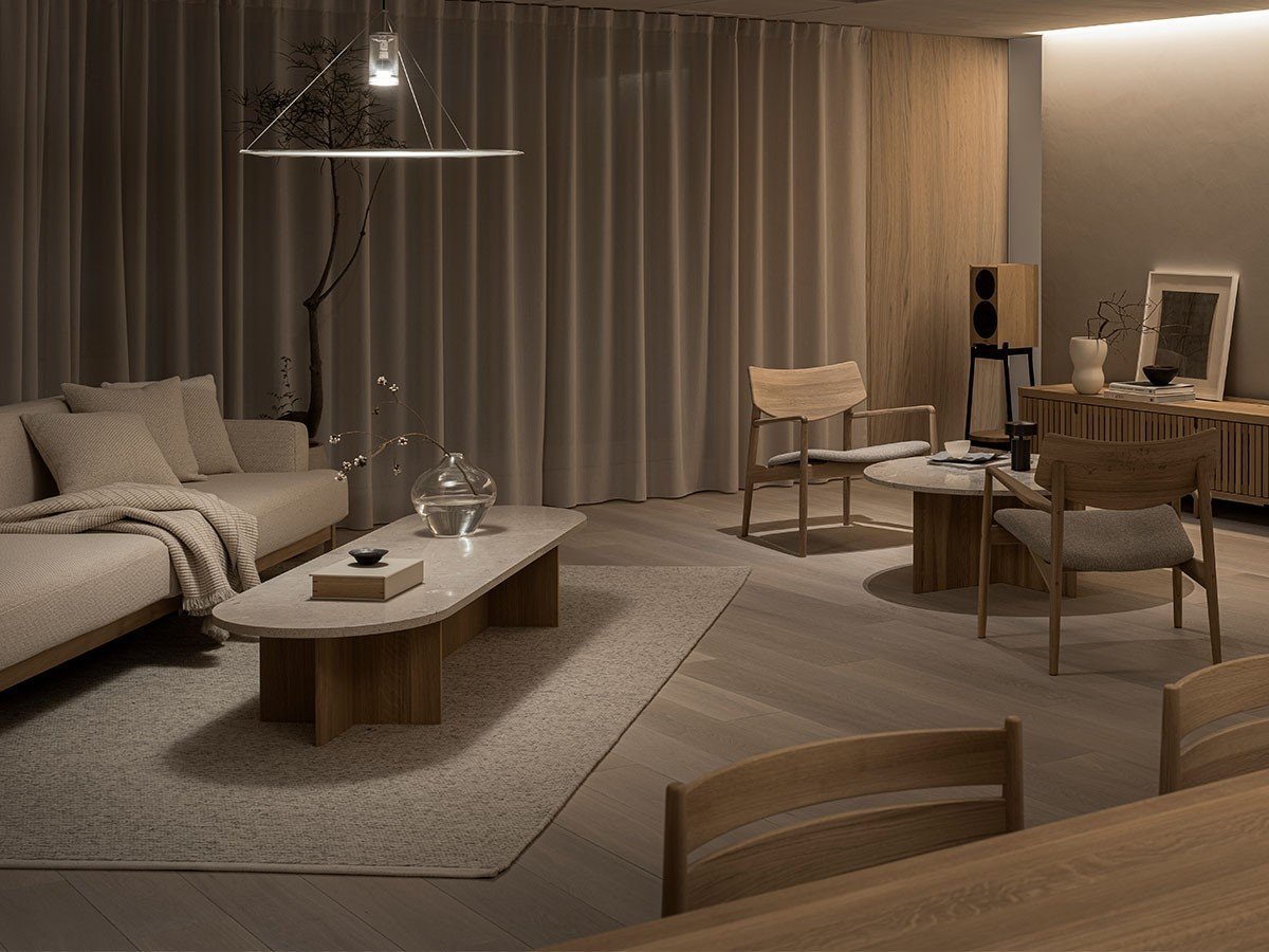 【カリモクケース/KARIMOKU CASE / GOODS】のN-ST01 LARGE / N-ST01 ラージ インテリア・キッズ・メンズ・レディースファッション・服の通販 founy(ファニー) 　イタリア　Italy　クッション　Cushion, Throw Pillow　テーブル　Table, Dining Table　デスク　Desk, Work Desk　バランス　Balance, Style Balance　メッシュ　Mesh, Net Fabric　ラウンド　Round, Round Neck　ホーム・キャンプ・アウトドア・お取り寄せ　Home Living / Home & Lifestyle / Camping Gear / Outdoor Camping　家具・インテリア　Home Furniture & Interior. Stylish & Functional Living Spaces　テーブル　Dining, Coffee & Side Tables　ローテーブル・センターテーブル　Coffee & Center Tables　Photographer:Tomooki KengakuInterior Styli|ID: prp329100000004445 ipo3291000000036818099