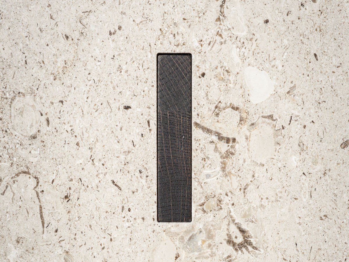 【カリモクケース/KARIMOKU CASE / GOODS】のN-ST01 LARGE / N-ST01 ラージ インテリア・キッズ・メンズ・レディースファッション・服の通販 founy(ファニー) 　イタリア　Italy　クッション　Cushion, Throw Pillow　テーブル　Table, Dining Table　デスク　Desk, Work Desk　バランス　Balance, Style Balance　メッシュ　Mesh, Net Fabric　ラウンド　Round, Round Neck　ホーム・キャンプ・アウトドア・お取り寄せ　Home Living / Home & Lifestyle / Camping Gear / Outdoor Camping　家具・インテリア　Home Furniture & Interior. Stylish & Functional Living Spaces　テーブル　Dining, Coffee & Side Tables　ローテーブル・センターテーブル　Coffee & Center Tables　参考イメージ|ID: prp329100000004445 ipo3291000000036818121