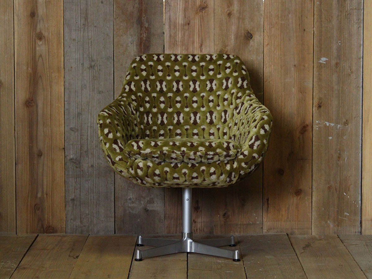 【スウィッチ/SWITCH / GOODS】のCosmic Chair X Type / コスミックチェア エックスタイプ インテリア・キッズ・メンズ・レディースファッション・服の通販 founy(ファニー) 送料無料 Free Shipping フォルム Silhouette, Form ホーム・キャンプ・アウトドア・お取り寄せ Home Living / Home & Lifestyle / Camping Gear / Outdoor Camping 家具・インテリア Home Furniture & Interior. Stylish & Functional Living Spaces チェア・椅子 Seating & Chairs ラウンジチェア・リクライナー Lounge Chairs / Recliners 張地:F-23 モコ グリーン(Wシリーズ)|ID: prp329100000004453 ipo3291000000036800365