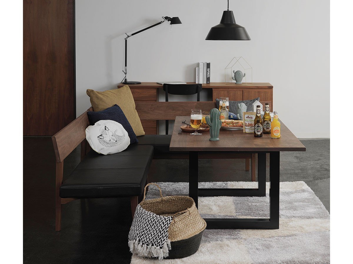 【マスターウォール/MASTERWAL / GOODS】のREGALO SOFA / レガーロ ソファ ワンアーム2シーター168 インテリア・キッズ・メンズ・レディースファッション・服の通販 founy(ファニー) 　テーブル　Table, Dining Table　フォルム　Silhouette, Form　ホーム・キャンプ・アウトドア・お取り寄せ　Home Living / Home & Lifestyle / Camping Gear / Outdoor Camping　家具・インテリア　Home Furniture & Interior. Stylish & Functional Living Spaces　ソファー　Couches & Sofas　ホーム・キャンプ・アウトドア・お取り寄せ　Home Living / Home & Lifestyle / Camping Gear / Outdoor Camping　家具・インテリア　Home Furniture & Interior. Stylish & Functional Living Spaces　チェア・椅子　Seating & Chairs　ダイニングベンチ・玄関ベンチ　Bench & Dining Benches　張地:リオ #0015ブラック(レザー6)、ウッド:ウォールナット、アーム:右アーム|ID: prp329100000004607 ipo3291000000036032727