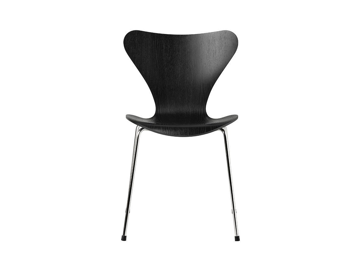 【フリッツ ハンセン/FRITZ HANSEN / GOODS】のSERIES 7 / セブンチェア 3107 インテリア・キッズ・メンズ・レディースファッション・服の通販 founy(ファウニー) 　ウッド　Wooden Design　クラシック　Classic, Timeless Style　シェイプ　Shape, Slim Fit　シルク　Silk, 100% Silk　フォルム　Silhouette, Form　送料無料　Free Shipping　おすすめ　Recommended / Our Picks　ホーム・キャンプ・アウトドア・お取り寄せ　Home Living / Home & Lifestyle / Camping Gear / Outdoor Camping　家具・インテリア　Home Furniture & Interior. Stylish & Functional Living Spaces　チェア・椅子　Seating & Chairs　ダイニングチェア・木製チェア　Dining Chairs　シェル:カラードアッシュ / ブラック、脚部:クローム仕上|ID: prp329100000004638 ipo3291000000037063321