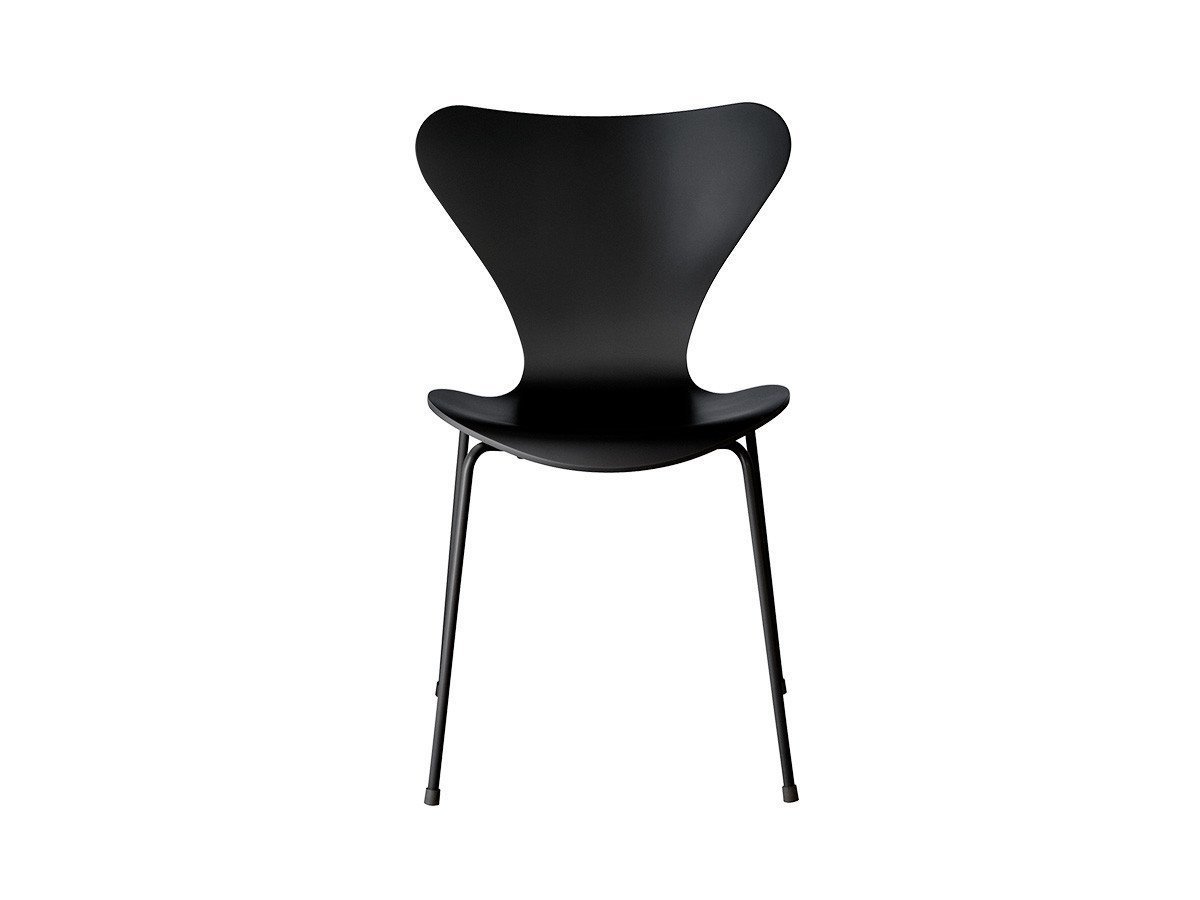 【フリッツ ハンセン/FRITZ HANSEN / GOODS】のSERIES 7 / セブンチェア 3107 インテリア・キッズ・メンズ・レディースファッション・服の通販 founy(ファウニー) 　ウッド　Wooden Design　クラシック　Classic, Timeless Style　シェイプ　Shape, Slim Fit　シルク　Silk, 100% Silk　フォルム　Silhouette, Form　送料無料　Free Shipping　おすすめ　Recommended / Our Picks　ホーム・キャンプ・アウトドア・お取り寄せ　Home Living / Home & Lifestyle / Camping Gear / Outdoor Camping　家具・インテリア　Home Furniture & Interior. Stylish & Functional Living Spaces　チェア・椅子　Seating & Chairs　ダイニングチェア・木製チェア　Dining Chairs　シェル:ラッカー / ブラック、脚部:ブラック|ID: prp329100000004638 ipo3291000000037063391