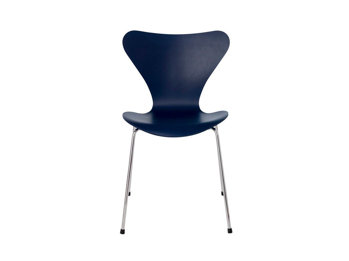 【フリッツ ハンセン/FRITZ HANSEN / GOODS】のSERIES 7 / セブンチェア 3107 インテリア・キッズ・メンズ・レディースファッション・服の通販 founy(ファウニー) 　ウッド　Wooden Design　クラシック　Classic, Timeless Style　シェイプ　Shape, Slim Fit　シルク　Silk, 100% Silk　フォルム　Silhouette, Form　送料無料　Free Shipping　おすすめ　Recommended / Our Picks　ホーム・キャンプ・アウトドア・お取り寄せ　Home Living / Home & Lifestyle / Camping Gear / Outdoor Camping　家具・インテリア　Home Furniture & Interior. Stylish & Functional Living Spaces　チェア・椅子　Seating & Chairs　ダイニングチェア・木製チェア　Dining Chairs　シェル:カラードアッシュ / アイブルー 885|ID: prp329100000004638 ipo3291000000037063403