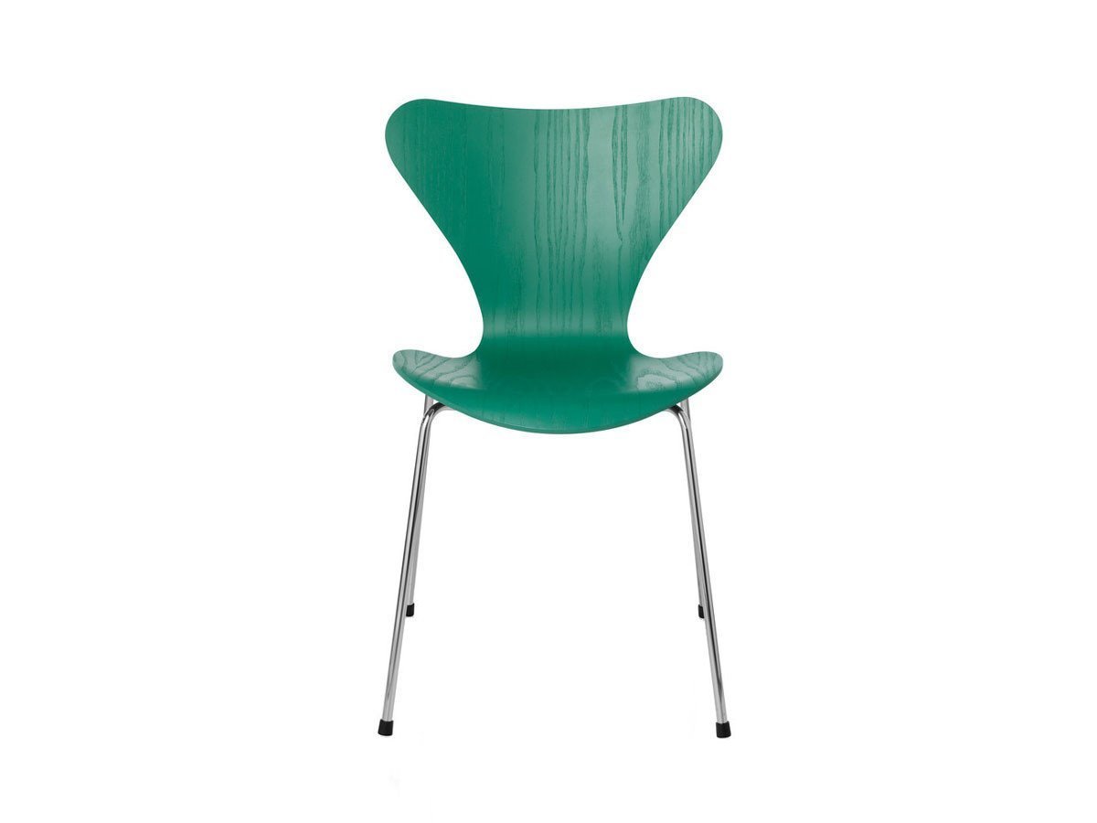【フリッツ ハンセン/FRITZ HANSEN / GOODS】のSERIES 7 / セブンチェア 3107 インテリア・キッズ・メンズ・レディースファッション・服の通販 founy(ファウニー) 　ウッド　Wooden Design　クラシック　Classic, Timeless Style　シェイプ　Shape, Slim Fit　シルク　Silk, 100% Silk　フォルム　Silhouette, Form　送料無料　Free Shipping　おすすめ　Recommended / Our Picks　ホーム・キャンプ・アウトドア・お取り寄せ　Home Living / Home & Lifestyle / Camping Gear / Outdoor Camping　家具・インテリア　Home Furniture & Interior. Stylish & Functional Living Spaces　チェア・椅子　Seating & Chairs　ダイニングチェア・木製チェア　Dining Chairs　シェル:カラードアッシュ / フズングリーン 945|ID: prp329100000004638 ipo3291000000037063406