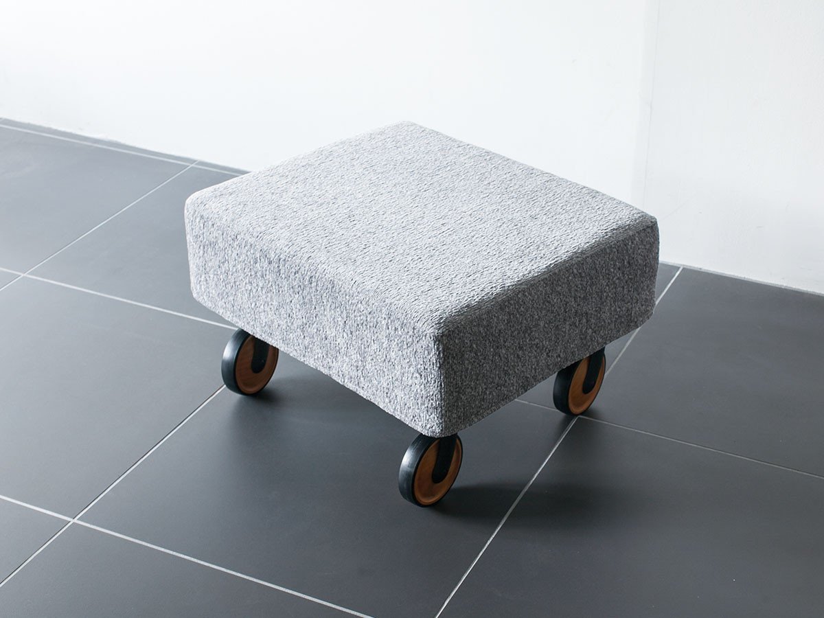 【フランネルソファ/FLANNEL SOFA / GOODS】のCHIROL STOOL / チロル スツール 人気、トレンドファッション・服の通販 founy(ファニー) ウッド Wooden Design シンプル Simple, Minimal チェリー Cherry, Cherry Pattern フラット Flat, Flat Shoes ホーム・キャンプ・アウトドア・お取り寄せ Home Living / Home & Lifestyle / Camping Gear / Outdoor Camping 家具・インテリア Home Furniture & Interior. Stylish & Functional Living Spaces その他 インテリア雑貨、家具 Home Decor & Furniture Extras other-3|ID: prp329100000004663 ipo3291000000031535568