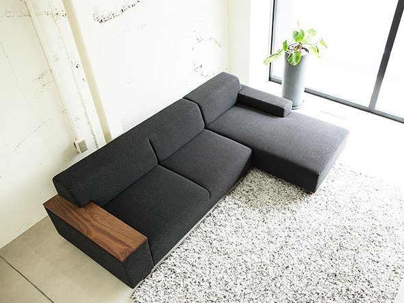 【フランネルソファ/FLANNEL SOFA / GOODS】のBRICK COUCH SOFA / ブリック 左カウチソファ インテリア・キッズ・メンズ・レディースファッション・服の通販 founy(ファニー) 　オイル　Oil　スタイリッシュ　Stylish　スプリング　Spring　フォルム　Form　ホーム・キャンプ・アウトドア・お取り寄せ　Home,Garden,Outdoor,Camping Gear　家具・インテリア　Furniture　ソファー　Sofa　カウチソファ　Couch Sofa　オプション:木肘(座って右アーム)1点追加|ID: prp329100000004687 ipo3291000000030212760