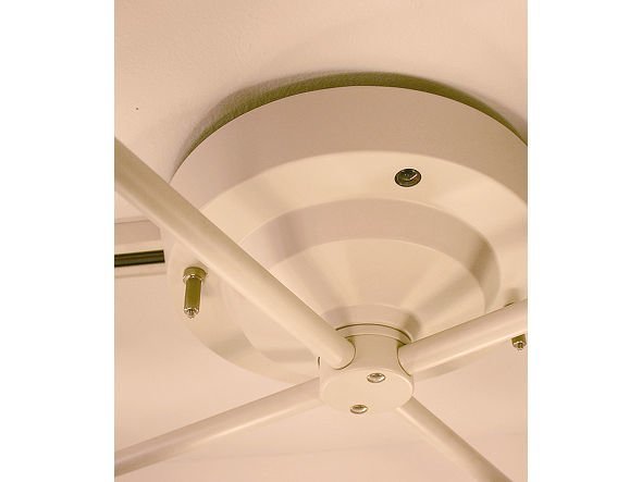 【アートワークスタジオ/ART WORK STUDIO / GOODS】のHarmony X-remote ceiling lamp / ハーモニーエックスリモートシーリングランプ インテリア・キッズ・メンズ・レディースファッション・服の通販 founy(ファニー) 　送料無料　Free Shipping　おすすめ　Recommend　ホーム・キャンプ・アウトドア・お取り寄せ　Home,Garden,Outdoor,Camping Gear　家具・インテリア　Furniture　ライト・照明　Lighting & Light Fixtures　シーリングライト　Ceiling Light　引掛けブラグ部分がカバーされ見た目もすっきりとスマートな印象です。|ID: prp329100000004713 ipo3291000000030229886