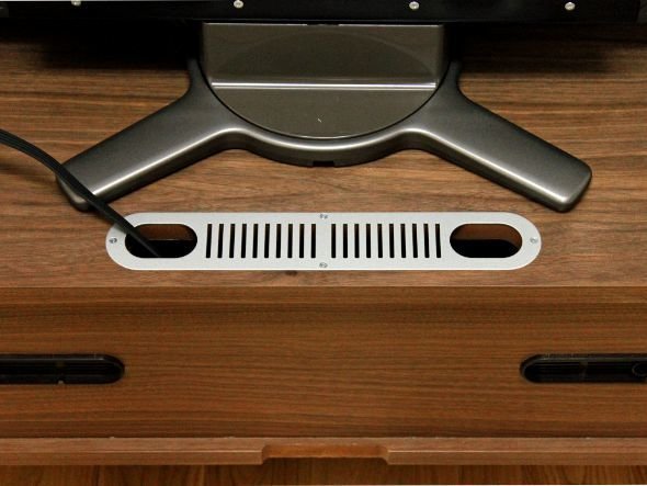 【フライミー ヴェール/FLYMEe vert / GOODS】のTV BOARD / テレビボード #15501 インテリア・キッズ・メンズ・レディースファッション・服の通販 founy(ファニー) 　ガラス　Glass, Glassware　フラップ　Flap, Flap Pocket　ベーシック　Basic, Essential　モダン　Modern, Contemporary　ホーム・キャンプ・アウトドア・お取り寄せ　Home Living / Home & Lifestyle / Camping Gear / Outdoor Camping　家具・インテリア　Home Furniture & Interior. Stylish & Functional Living Spaces　テレビボード・テレビ台　TV Cabinets & Consoles　テレビ台・TVボード　Tv Board　天板と背面にはコード穴兼空気孔が付いています。|ID: prp329100000004738 ipo3291000000036647965