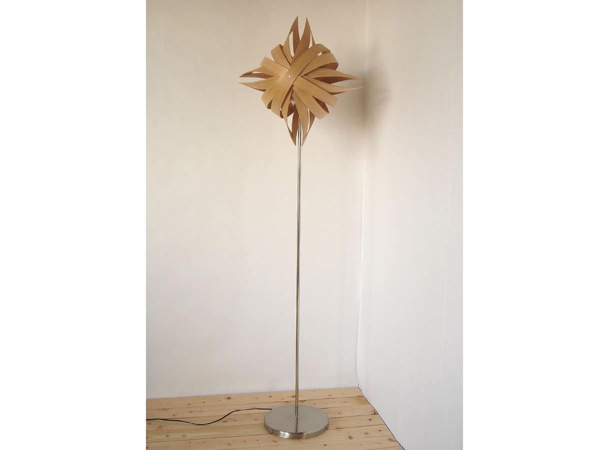 【谷俊幸/TOSHIYUKI TANI / GOODS】のWAPPA SHADE Shuriken-floor / ワッパシェード 手裏剣 フロア 人気、トレンドファッション・服の通販 founy(ファニー) 　シルバー　Silver, Metallic Silver　スタンド　Stand Collar, Upright Stand　モダン　Modern, Contemporary　送料無料　Free Shipping　ホーム・キャンプ・アウトドア・お取り寄せ　Home Living / Home & Lifestyle / Camping Gear / Outdoor Camping　家具・インテリア　Home Furniture & Interior. Stylish & Functional Living Spaces　ライト・照明　Lamps & Lighting Fixtures　フロアランプ・スタンドライト　Floor Lamp / Standing Lamp　other-2|ID: prp329100000004747 ipo3291000000031541885