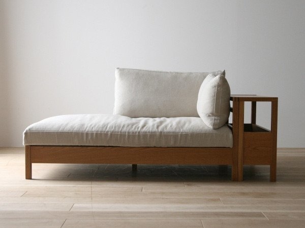 【広松木工/Hiromatsu Furniture / GOODS】のRIPOSO / リポーゾ カウチ 136 インテリア・キッズ・メンズ・レディースファッション・服の通販 founy(ファニー) 　ヴィンテージ　Vintage Style　クッション　Cushion, Throw Pillow　ファブリック　Fabric, Textile　フレーム　Frame, Outline　ルーズ　Loose, Oversized　ホーム・キャンプ・アウトドア・お取り寄せ　Home Living / Home & Lifestyle / Camping Gear / Outdoor Camping　家具・インテリア　Home Furniture & Interior. Stylish & Functional Living Spaces　その他 インテリア雑貨、家具　Home Decor & Furniture Extras　カウチ位置:ライト|ID: prp329100000004855 ipo3291000000030200460