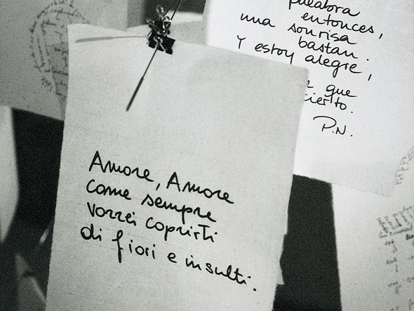 【インゴ マウラー/INGO MAURER / GOODS】のZettel z A6 / ツェッツル A6 インテリア・キッズ・メンズ・レディースファッション・服の通販 founy(ファニー) 　送料無料　Free Shipping　イラスト　Illustration　ダブル　Double, Double-Breasted　ペーパー　Paper, Kraft Paper　ワイヤー　Wire, Wired Bra　無地　Plain, Solid Color　ホーム・キャンプ・アウトドア・お取り寄せ　Home Living / Home & Lifestyle / Camping Gear / Outdoor Camping　家具・インテリア　Home Furniture & Interior. Stylish & Functional Living Spaces　ライト・照明　Lamps & Lighting Fixtures　ペンダントライト・吊り下げ照明　Pendant Light / Hanging Light Fixture　付属のペーパーには世界各国の言葉でメッセージが描かれています。|ID: prp329100000004910 ipo3291000000036851017