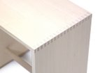 【ヴェービーフォーム/wb form / GOODS】のUlm Stool / ウルムスツール 座面と側面の板は「組継ぎ」という工法で接合。強度に優れ、反りやねじれを防ぐ木工技術です。|ID:prp329100000004975
