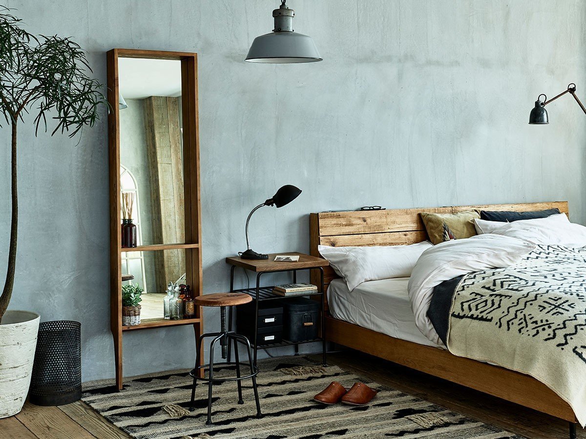 【ノットアンティークス/knot antiques / CRASH GATE / GOODS】のCONVEX STOOL S / コンベックス 昇降スツール S(板座) インテリア・キッズ・メンズ・レディースファッション・服の通販 founy(ファニー) ホーム・キャンプ・アウトドア・お取り寄せ Home Living / Home & Lifestyle / Camping Gear / Outdoor Camping 家具・インテリア Home Furniture & Interior. Stylish & Functional Living Spaces チェア・椅子 Seating & Chairs スツール・バースツール Stools & Bar Stools ウッド:パイン古材|ID: prp329100000004995 ipo3291000000036769765