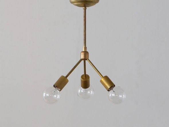 【アクメファニチャー /ACME Furniture / GOODS】のSOLID BRASS LAMP 3ARM 45° / ソリッド ブラスランプ 3アーム45° 人気、トレンドファッション・服の通販 founy(ファニー) 　送料無料　Free Shipping　シンプル　Simple　フォルム　Form　ヴィンテージ　Vintage　ホーム・キャンプ・アウトドア・お取り寄せ　Home,Garden,Outdoor,Camping Gear　家具・インテリア　Furniture　ライト・照明　Lighting & Light Fixtures　シーリングライト　Ceiling Light　other-4|ID: prp329100000005009 ipo3291000000031542196