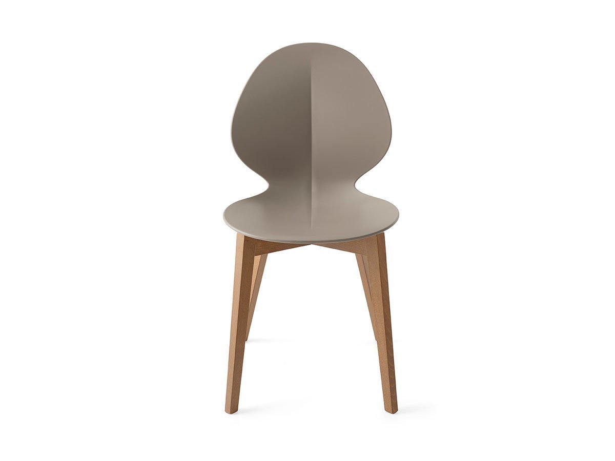 【カリガリス/Calligaris / GOODS】のBASIL / バジル 樹脂シート CS/1348 インテリア・キッズ・メンズ・レディースファッション・服の通販 founy(ファニー) 　送料無料　Free Shipping　メタル　Metal, Metal Parts　モチーフ　Motif, Design Theme　ホーム・キャンプ・アウトドア・お取り寄せ　Home Living / Home & Lifestyle / Camping Gear / Outdoor Camping　家具・インテリア　Home Furniture & Interior. Stylish & Functional Living Spaces　チェア・椅子　Seating & Chairs　ダイニングチェア・木製チェア　Dining Chairs　シートP900 マットトープ、脚部P201 ウォールナット|ID: prp329100000005020 ipo3291000000034876649