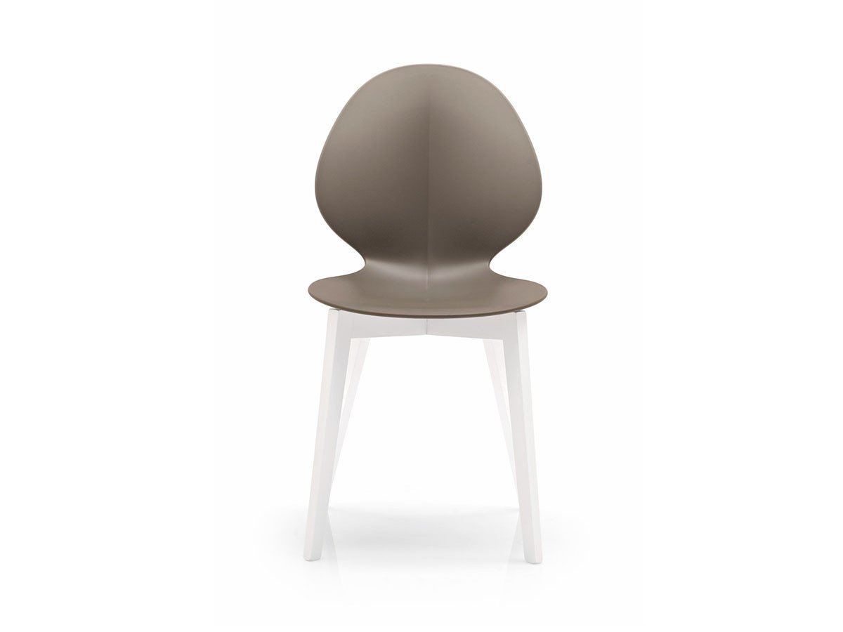 【カリガリス/Calligaris / GOODS】のBASIL / バジル 樹脂シート CS/1348 インテリア・キッズ・メンズ・レディースファッション・服の通販 founy(ファウニー) 　送料無料　Free Shipping　メタル　Metal, Metal Parts　モチーフ　Motif, Design Theme　ホーム・キャンプ・アウトドア・お取り寄せ　Home Living / Home & Lifestyle / Camping Gear / Outdoor Camping　家具・インテリア　Home Furniture & Interior. Stylish & Functional Living Spaces　チェア・椅子　Seating & Chairs　ダイニングチェア・木製チェア　Dining Chairs　シートP900 マットトープ、脚部P94 マットオプティックホワイト|ID: prp329100000005020 ipo3291000000037241933