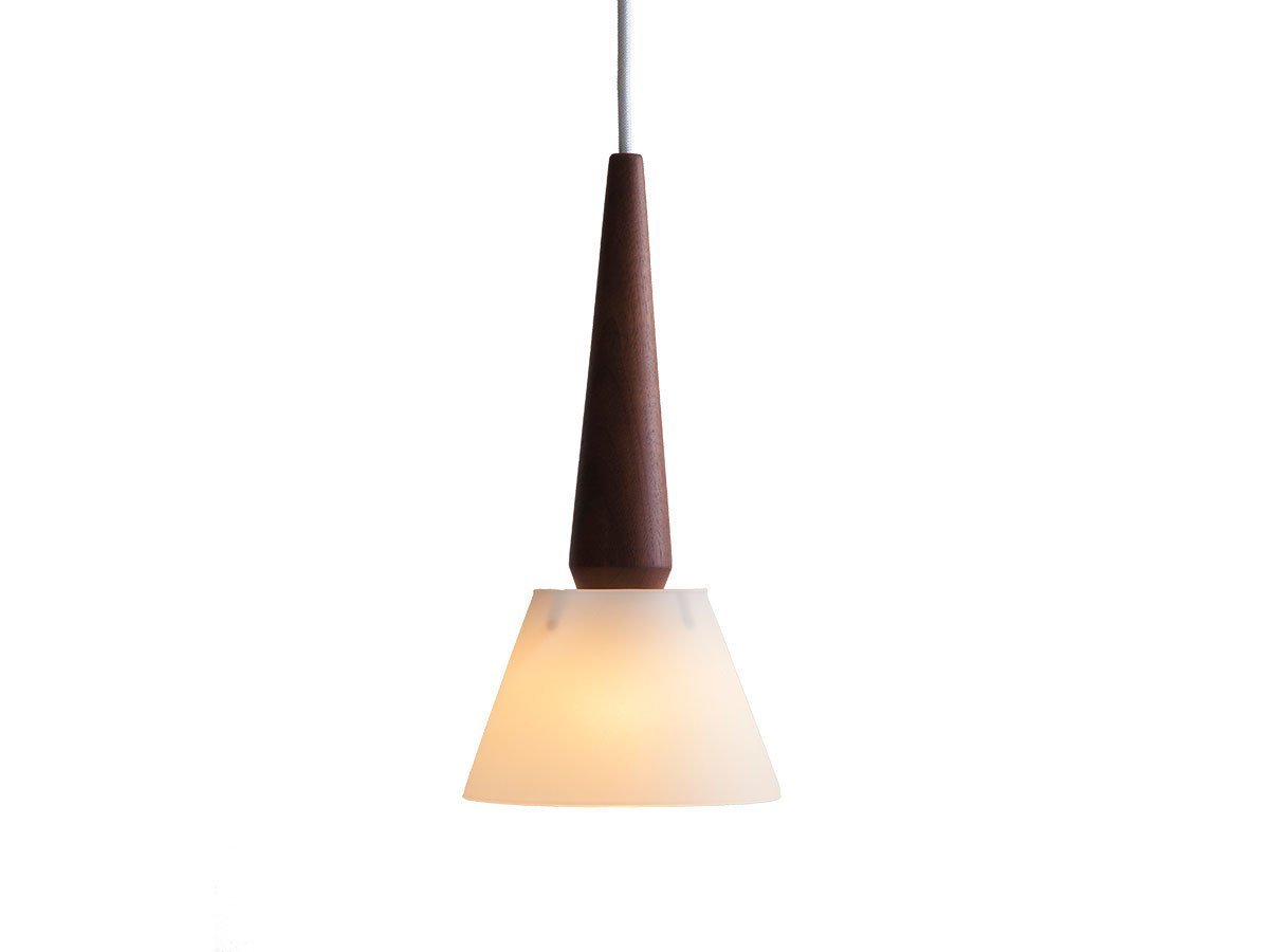 【フライミー ジャパン スタイル/FLYMEe Japan-Style / GOODS】のPendant Light / ペンダントライト #106745 インテリア・キッズ・メンズ・レディースファッション・服の通販 founy(ファウニー) 　送料無料　Free Shipping　おすすめ　Recommended / Our Picks　ウッド　Wooden Design　ガラス　Glass, Glassware　モダン　Modern, Contemporary　ホーム・キャンプ・アウトドア・お取り寄せ　Home Living / Home & Lifestyle / Camping Gear / Outdoor Camping　家具・インテリア　Home Furniture & Interior. Stylish & Functional Living Spaces　ライト・照明　Lamps & Lighting Fixtures　ペンダントライト・吊り下げ照明　Pendant Light / Hanging Light Fixture　本体:ウォルナット、シェード:乳白ガラス|ID: prp329100000005046 ipo3291000000037060485
