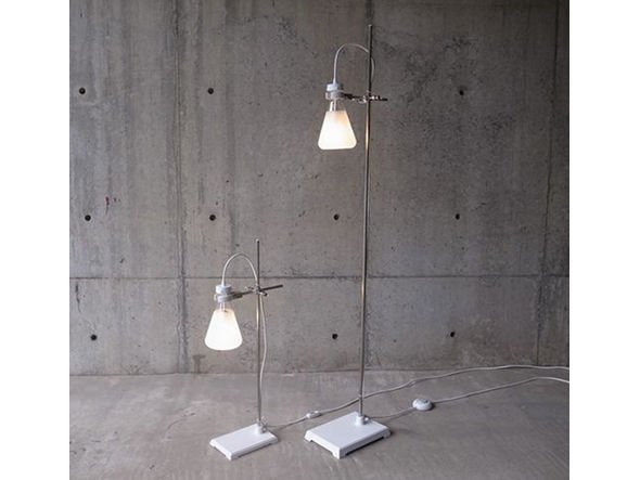 【アボード/abode / GOODS】のFLASK - floor / フラスコ-フロアライト インテリア・キッズ・メンズ・レディースファッション・服の通販 founy(ファニー) 送料無料 Free Shipping フォルム Silhouette, Form ホーム・キャンプ・アウトドア・お取り寄せ Home Living / Home & Lifestyle / Camping Gear / Outdoor Camping 家具・インテリア Home Furniture & Interior. Stylish & Functional Living Spaces ライト・照明 Lamps & Lighting Fixtures フロアランプ・スタンドライト Floor Lamp / Standing Lamp 左:テーブルランプ 右:フロアランプ|ID: prp329100000005127 ipo3291000000036773943