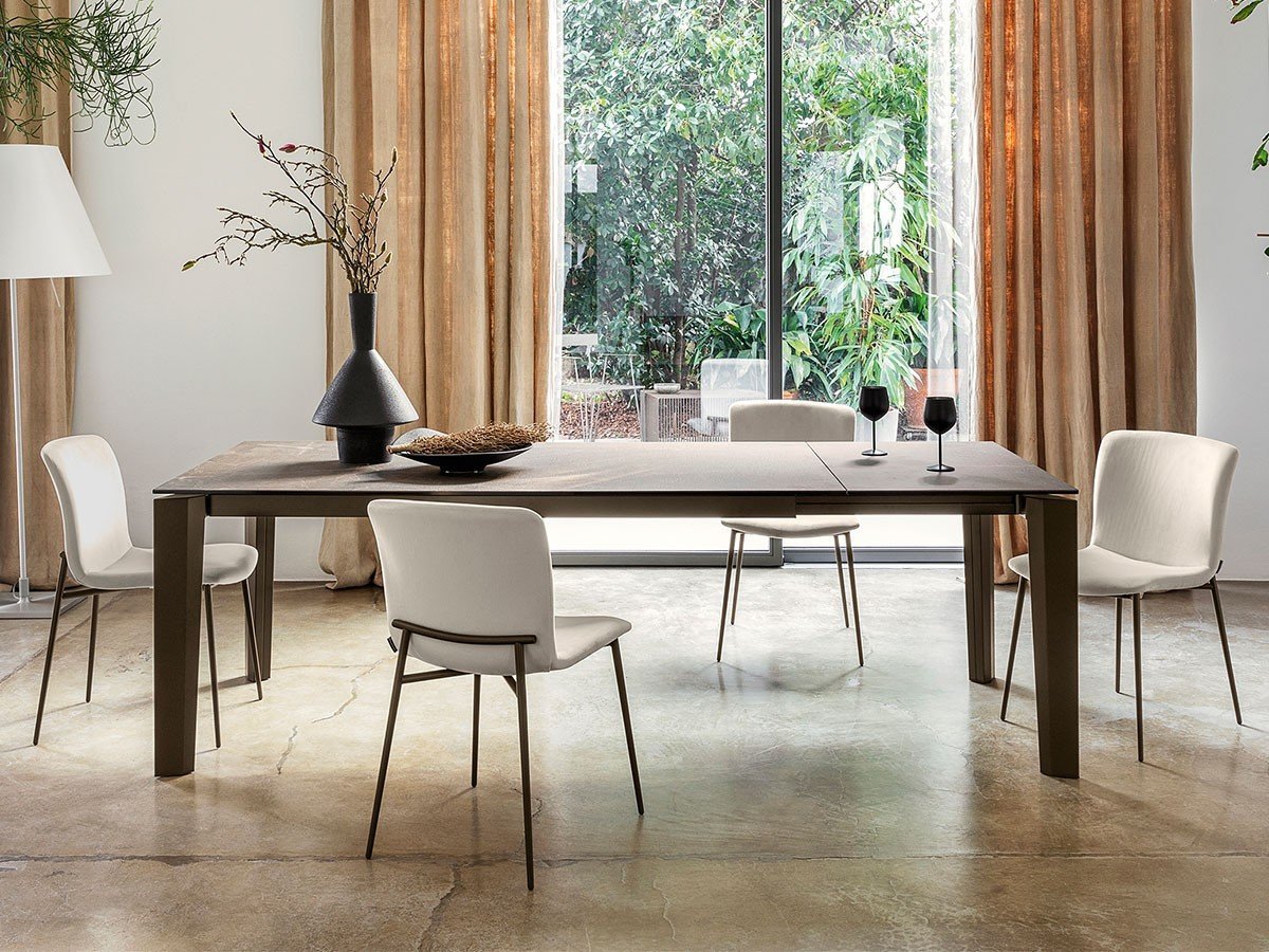 【カリガリス/Calligaris / GOODS】のDELTA / デルタ セラミック天板 CS/4097-R 160 インテリア・キッズ・メンズ・レディースファッション・服の通販 founy(ファニー) 　テーブル　Table, Dining Table　ホーム・キャンプ・アウトドア・お取り寄せ　Home Living / Home & Lifestyle / Camping Gear / Outdoor Camping　家具・インテリア　Home Furniture & Interior. Stylish & Functional Living Spaces　テーブル　Dining, Coffee & Side Tables　ダイニングテーブル・食卓テーブル　Dining Tables　天板P14C ブロンズ、脚部P29L マットブロンズ|ID: prp329100000005210 ipo3291000000036644633