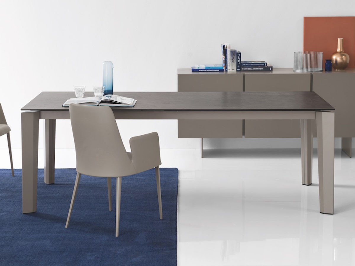 【カリガリス/Calligaris / GOODS】のDELTA / デルタ セラミック天板 CS/4097-R 160 インテリア・キッズ・メンズ・レディースファッション・服の通販 founy(ファニー) 　テーブル　Table, Dining Table　ホーム・キャンプ・アウトドア・お取り寄せ　Home Living / Home & Lifestyle / Camping Gear / Outdoor Camping　家具・インテリア　Home Furniture & Interior. Stylish & Functional Living Spaces　テーブル　Dining, Coffee & Side Tables　ダイニングテーブル・食卓テーブル　Dining Tables　天板P321 リードグレイ、脚部P176 マットトープ|ID: prp329100000005210 ipo3291000000036644637