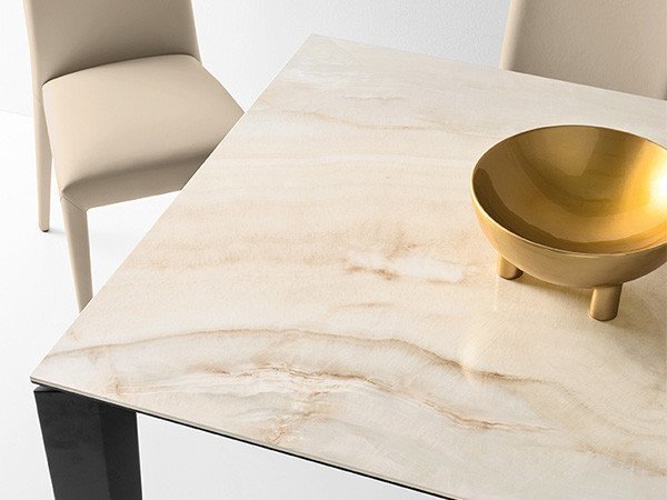 【カリガリス/Calligaris / GOODS】のDELTA / デルタ セラミック天板 CS/4097-R 160 インテリア・キッズ・メンズ・レディースファッション・服の通販 founy(ファニー) 　テーブル　Table, Dining Table　ホーム・キャンプ・アウトドア・お取り寄せ　Home Living / Home & Lifestyle / Camping Gear / Outdoor Camping　家具・インテリア　Home Furniture & Interior. Stylish & Functional Living Spaces　テーブル　Dining, Coffee & Side Tables　ダイニングテーブル・食卓テーブル　Dining Tables　天板カラー「P4C ゴールデンオニキスマーブル」参考イメージ|ID: prp329100000005210 ipo3291000000036644641