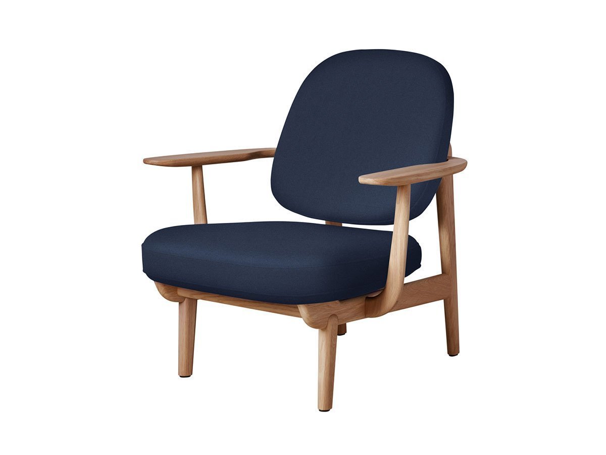 【フリッツ ハンセン/FRITZ HANSEN / GOODS】のFRED / フレッド ラウンジチェア JH97 インテリア・キッズ・メンズ・レディースファッション・服の通販 founy(ファニー) 　ウッド　Wooden Design　エレガント 上品　Elegant　オイル　Body Oil　ファブリック　Fabric, Textile　フォルム　Silhouette, Form　フラット　Flat, Flat Shoes　フレーム　Frame, Outline　ホーム・キャンプ・アウトドア・お取り寄せ　Home Living / Home & Lifestyle / Camping Gear / Outdoor Camping　家具・インテリア　Home Furniture & Interior. Stylish & Functional Living Spaces　チェア・椅子　Seating & Chairs　ラウンジチェア・リクライナー　Lounge Chairs / Recliners　張地:1153 ブルーユニ(クリスチャンハウン)、フレーム:オーク(オイル仕上)|ID: prp329100000005253 ipo3291000000033217892