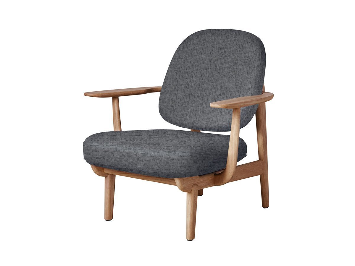 【フリッツ ハンセン/FRITZ HANSEN / GOODS】のFRED / フレッド ラウンジチェア JH97 インテリア・キッズ・メンズ・レディースファッション・服の通販 founy(ファニー) 　ウッド　Wooden Design　エレガント 上品　Elegant　オイル　Body Oil　ファブリック　Fabric, Textile　フォルム　Silhouette, Form　フラット　Flat, Flat Shoes　フレーム　Frame, Outline　ホーム・キャンプ・アウトドア・お取り寄せ　Home Living / Home & Lifestyle / Camping Gear / Outdoor Camping　家具・インテリア　Home Furniture & Interior. Stylish & Functional Living Spaces　チェア・椅子　Seating & Chairs　ラウンジチェア・リクライナー　Lounge Chairs / Recliners　張地:1171 ライトグレー(クリスチャンハウン)、フレーム:オーク(オイル仕上)|ID: prp329100000005253 ipo3291000000033217900