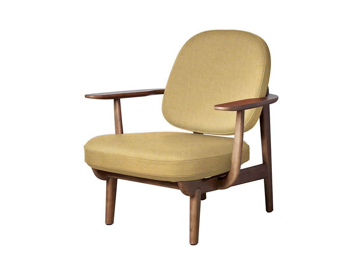 【フリッツ ハンセン/FRITZ HANSEN / GOODS】のFRED / フレッド ラウンジチェア JH97 インテリア・キッズ・メンズ・レディースファッション・服の通販 founy(ファニー) 　ウッド　Wooden Design　エレガント 上品　Elegant　オイル　Body Oil　ファブリック　Fabric, Textile　フォルム　Silhouette, Form　フラット　Flat, Flat Shoes　フレーム　Frame, Outline　ホーム・キャンプ・アウトドア・お取り寄せ　Home Living / Home & Lifestyle / Camping Gear / Outdoor Camping　家具・インテリア　Home Furniture & Interior. Stylish & Functional Living Spaces　チェア・椅子　Seating & Chairs　ラウンジチェア・リクライナー　Lounge Chairs / Recliners　張地:1110 イエロー(クリスチャンハウン)、フレーム:ウォルナットステインドオーク|ID: prp329100000005253 ipo3291000000033217908
