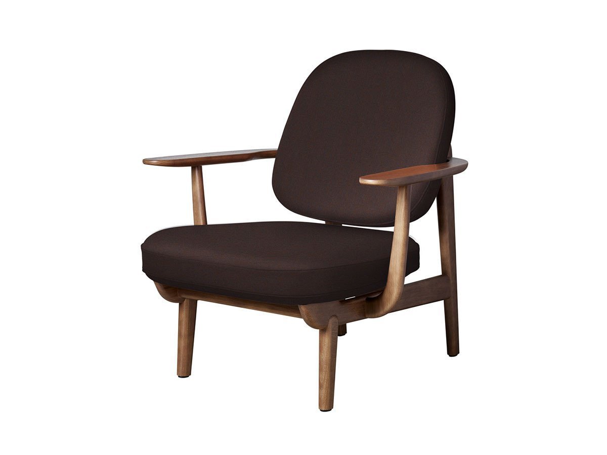 【フリッツ ハンセン/FRITZ HANSEN / GOODS】のFRED / フレッド ラウンジチェア JH97 インテリア・キッズ・メンズ・レディースファッション・服の通販 founy(ファニー) 　ウッド　Wooden Design　エレガント 上品　Elegant　オイル　Body Oil　ファブリック　Fabric, Textile　フォルム　Silhouette, Form　フラット　Flat, Flat Shoes　フレーム　Frame, Outline　ホーム・キャンプ・アウトドア・お取り寄せ　Home Living / Home & Lifestyle / Camping Gear / Outdoor Camping　家具・インテリア　Home Furniture & Interior. Stylish & Functional Living Spaces　チェア・椅子　Seating & Chairs　ラウンジチェア・リクライナー　Lounge Chairs / Recliners　張地:1135 ブルー / オレンジ(クリスチャンハウン)、フレーム:ウォルナットステインドオーク|ID: prp329100000005253 ipo3291000000033217917