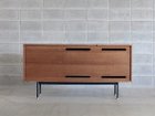 【ノル/NOR / CRASH GATE / GOODS】のFIN SIDE BOARD / フィン サイドボード 幅160 × 高さ80cm 背面には配線孔が設けられています。|ID: prp329100000005342 ipo3291000000030194960