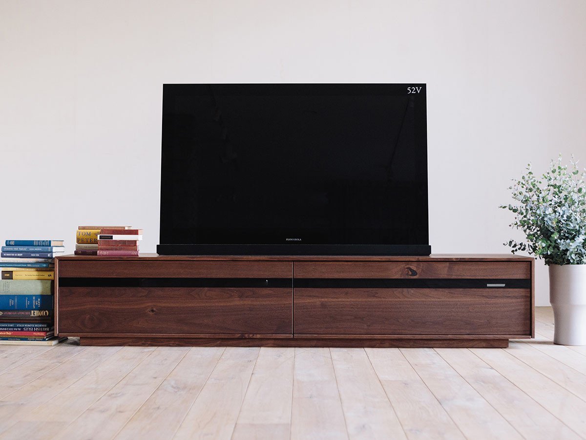 【ヒラシマ/HIRASHIMA / GOODS】のLIBERIA PLUS TV Board / リベリアプラス テレビボード インテリア・キッズ・メンズ・レディースファッション・服の通販 founy(ファニー) 　ガラス　Glass　スリット　Slit　ホーム・キャンプ・アウトドア・お取り寄せ　Home,Garden,Outdoor,Camping Gear　家具・インテリア　Furniture　テレビボード・テレビ台　TV Stand　テレビボード　Tv Board　ウッド:ウォールナット、サイズ:幅210cm|ID: prp329100000005352 ipo3291000000030216708