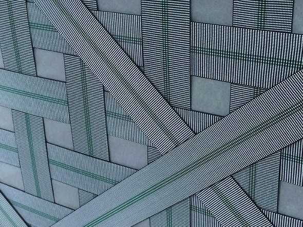 【シーヴ/SIEVE / GOODS】のbulge sofa 1seater / バージュ 1人掛けソファ インテリア・キッズ・メンズ・レディースファッション・服の通販 founy(ファニー) 　クッション　Cushion, Throw Pillow　シリコン　Silicone, Silicone Material　フェザー　Feather, Feather Detail　ホーム・キャンプ・アウトドア・お取り寄せ　Home Living / Home & Lifestyle / Camping Gear / Outdoor Camping　家具・インテリア　Home Furniture & Interior. Stylish & Functional Living Spaces　ソファー　Couches & Sofas　本体にはウェービングベルトが張られており、弾力性のある座り心地です。|ID: prp329100000005415 ipo3291000000036766197