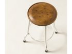【オールドメゾン/old maison / GOODS】のIron Stool / アイアンスツール 高さ60cm 人気、トレンドファッション・服の通販 founy(ファニー) アンティーク Antique-Inspired ダメージ Distressed, Destroyed ホーム・キャンプ・アウトドア・お取り寄せ Home Living / Home & Lifestyle / Camping Gear / Outdoor Camping 家具・インテリア Home Furniture & Interior. Stylish & Functional Living Spaces チェア・椅子 Seating & Chairs スツール・バースツール Stools & Bar Stools ホーム・キャンプ・アウトドア・お取り寄せ Home Living / Home & Lifestyle / Camping Gear / Outdoor Camping 家具・インテリア Home Furniture & Interior. Stylish & Functional Living Spaces チェア・椅子 Seating & Chairs カウンターチェア・ハイチェア Bar Stools / High Stools thumbnail 座面には上質なチークが使われ、木本来の風合いを生かして仕上げられています。|ID: prp329100000005419 ipo3291000000033232115