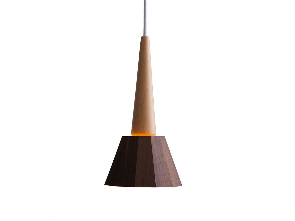 【フライミー ジャパン スタイル/FLYMEe Japan-Style / GOODS】のPendant Light / ペンダントライト #106739 インテリア・キッズ・メンズ・レディースファッション・服の通販 founy(ファニー) 　送料無料　Free Shipping　おすすめ　Recommended / Our Picks　ウッド　Wooden Design　モダン　Modern, Contemporary　ホーム・キャンプ・アウトドア・お取り寄せ　Home Living / Home & Lifestyle / Camping Gear / Outdoor Camping　家具・インテリア　Home Furniture & Interior. Stylish & Functional Living Spaces　ライト・照明　Lamps & Lighting Fixtures　ペンダントライト・吊り下げ照明　Pendant Light / Hanging Light Fixture　本体:メイプル、シェード:ウォルナット|ID: prp329100000005440 ipo3291000000033409375
