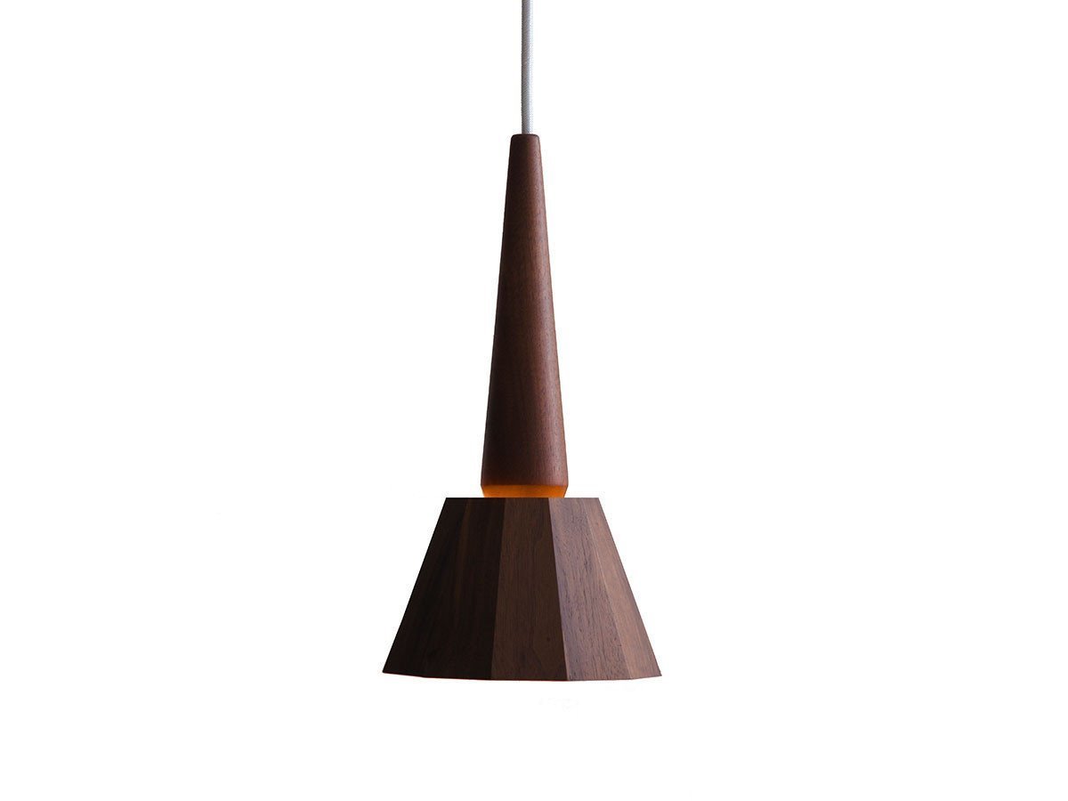 【フライミー ジャパン スタイル/FLYMEe Japan-Style / GOODS】のPendant Light / ペンダントライト #106739 インテリア・キッズ・メンズ・レディースファッション・服の通販 founy(ファウニー) 　送料無料　Free Shipping　おすすめ　Recommended / Our Picks　ウッド　Wooden Design　モダン　Modern, Contemporary　ホーム・キャンプ・アウトドア・お取り寄せ　Home Living / Home & Lifestyle / Camping Gear / Outdoor Camping　家具・インテリア　Home Furniture & Interior. Stylish & Functional Living Spaces　ライト・照明　Lamps & Lighting Fixtures　ペンダントライト・吊り下げ照明　Pendant Light / Hanging Light Fixture　本体:ウォルナット、シェード:ウォルナット|ID: prp329100000005440 ipo3291000000036987317