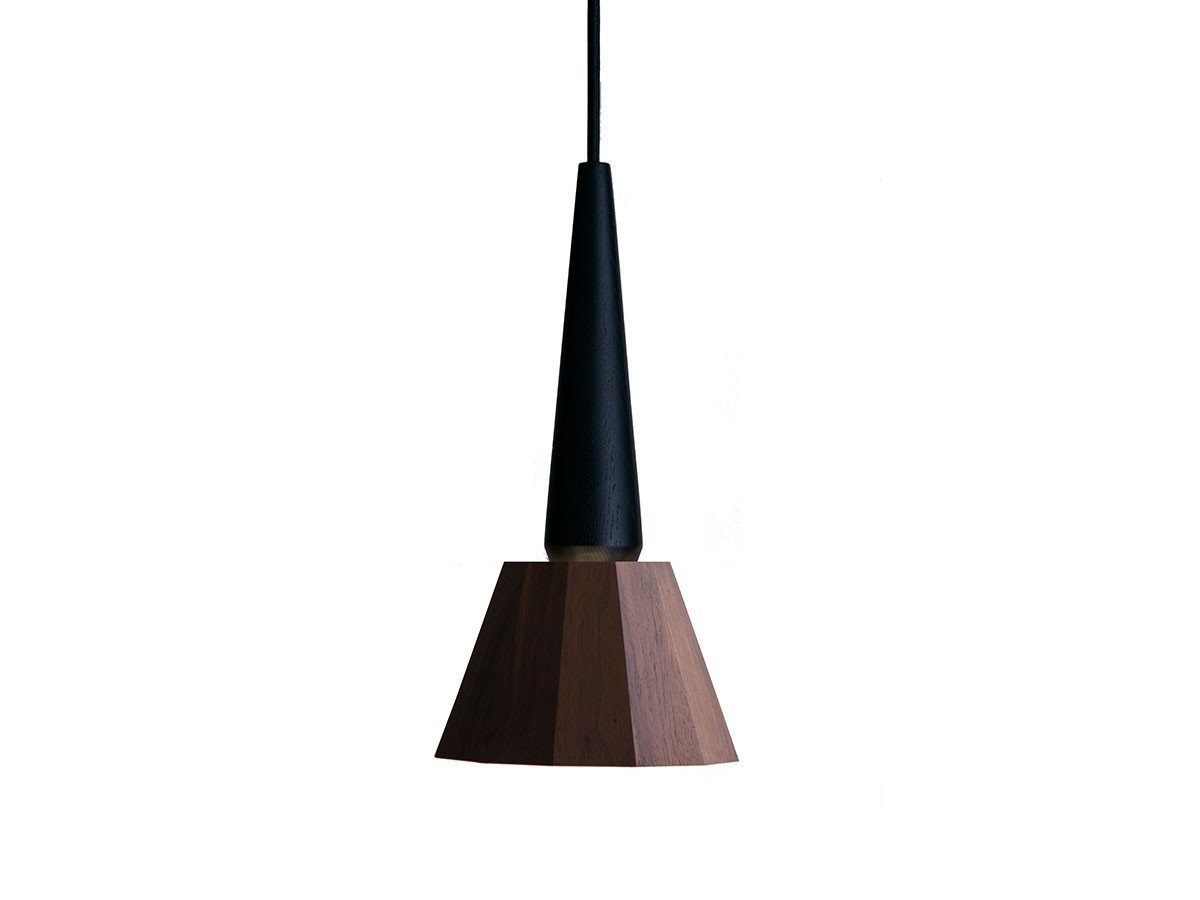 【フライミー ジャパン スタイル/FLYMEe Japan-Style / GOODS】のPendant Light / ペンダントライト #106739 インテリア・キッズ・メンズ・レディースファッション・服の通販 founy(ファウニー) 　送料無料　Free Shipping　おすすめ　Recommended / Our Picks　ウッド　Wooden Design　モダン　Modern, Contemporary　ホーム・キャンプ・アウトドア・お取り寄せ　Home Living / Home & Lifestyle / Camping Gear / Outdoor Camping　家具・インテリア　Home Furniture & Interior. Stylish & Functional Living Spaces　ライト・照明　Lamps & Lighting Fixtures　ペンダントライト・吊り下げ照明　Pendant Light / Hanging Light Fixture　本体:オーク(黒塗装)、シェード:ウォルナット|ID: prp329100000005440 ipo3291000000036987328