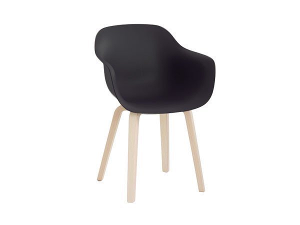 【マジス/MAGIS / GOODS】のSubstance Plywood legs / サブスタンス アームチェア プライウッド脚 インテリア・キッズ・メンズ・レディースファッション・服の通販 founy(ファニー) 　送料無料　Free Shipping　フォルム　Form　ホーム・キャンプ・アウトドア・お取り寄せ　Home,Garden,Outdoor,Camping Gear　家具・インテリア　Furniture　チェア・椅子　Chair　ダイニングチェア　Dining Chair　ホーム・キャンプ・アウトドア・お取り寄せ　Home,Garden,Outdoor,Camping Gear　家具・インテリア　Furniture　チェア・椅子　Chair　アームチェア　Armchair　ブラック × ナチュラルアッシュ脚|ID: prp329100000005455 ipo3291000000030210743