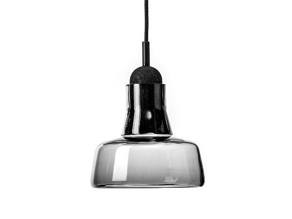 【ブロッキス/BROKIS / GOODS】のSHADOWS / シャドウ インテリア・キッズ・メンズ・レディースファッション・服の通販 founy(ファニー) 　送料無料　Free Shipping　ガラス　Glass, Glassware　フォルム　Silhouette, Form　モチーフ　Motif, Design Theme　ホーム・キャンプ・アウトドア・お取り寄せ　Home Living / Home & Lifestyle / Camping Gear / Outdoor Camping　家具・インテリア　Home Furniture & Interior. Stylish & Functional Living Spaces　ライト・照明　Lamps & Lighting Fixtures　ペンダントライト・吊り下げ照明　Pendant Light / Hanging Light Fixture　タイプ:シャドウ 02、スモークグレイ(グロッシー) × ブラック|ID: prp329100000005503 ipo3291000000036845482