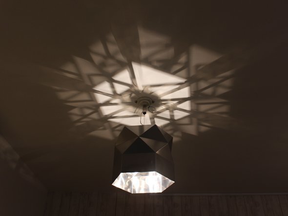【三代目板金屋/Bankinya / GOODS】のhexagon pendant lamp / ヘキサゴン ペンダントランプ インテリア・キッズ・メンズ・レディースファッション・服の通販 founy(ファニー) 　送料無料　Free Shipping　おすすめ　Recommended / Our Picks　ホーム・キャンプ・アウトドア・お取り寄せ　Home Living / Home & Lifestyle / Camping Gear / Outdoor Camping　家具・インテリア　Home Furniture & Interior. Stylish & Functional Living Spaces　ライト・照明　Lamps & Lighting Fixtures　ペンダントライト・吊り下げ照明　Pendant Light / Hanging Light Fixture　取り付ける電球の種類によってもお部屋の雰囲気が変わります。|ID: prp329100000005554 ipo3291000000033640778