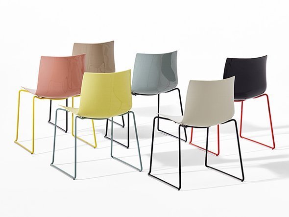 【アルペール/arper / GOODS】のCatifa 46 Armless Chair / カティファ46 アームレスチェア 単色タイプ スレッド脚 インテリア・キッズ・メンズ・レディースファッション・服の通販 founy(ファニー) 　コンパクト　Compact, Small Size　フェルト　Felt, Felt Fabric　送料無料　Free Shipping　おすすめ　Recommended / Our Picks　ホーム・キャンプ・アウトドア・お取り寄せ　Home Living / Home & Lifestyle / Camping Gear / Outdoor Camping　家具・インテリア　Home Furniture & Interior. Stylish & Functional Living Spaces　チェア・椅子　Seating & Chairs　ダイニングチェア・木製チェア　Dining Chairs　参考イメージ|ID: prp329100000005580 ipo3291000000035137101