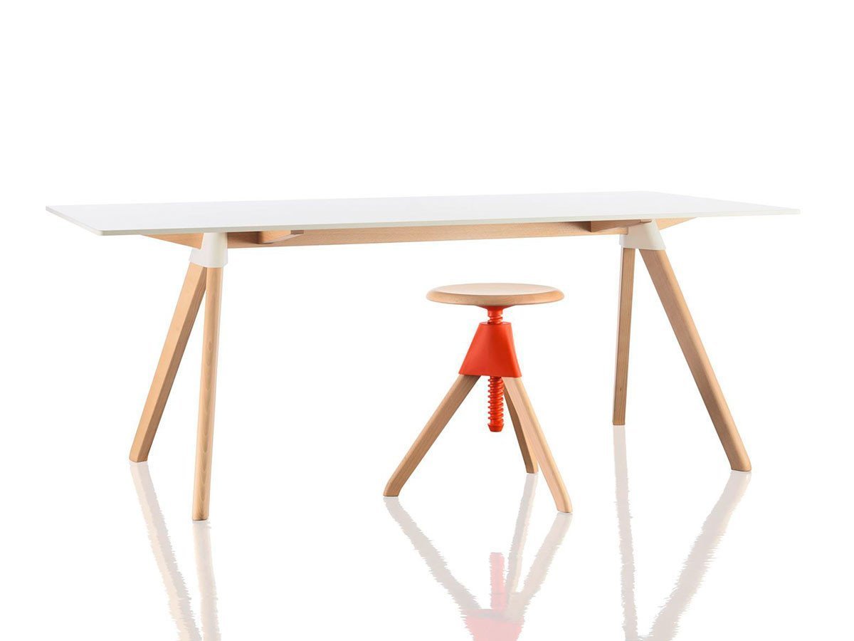 【マジス/MAGIS / GOODS】のBUTCH -The Wild Bunch / バッチ “ザ・ワイルド バンチ” 幅180cm インテリア・キッズ・メンズ・レディースファッション・服の通販 founy(ファニー) テーブル Table, Dining Table ホーム・キャンプ・アウトドア・お取り寄せ Home Living / Home & Lifestyle / Camping Gear / Outdoor Camping 家具・インテリア Home Furniture & Interior. Stylish & Functional Living Spaces テーブル Dining, Coffee & Side Tables ダイニングテーブル・食卓テーブル Dining Tables 同シリーズの「Tom&Jerry」スツールと組み合わせると、さらに統一された空間になります。|ID: prp329100000005799 ipo3291000000036819527