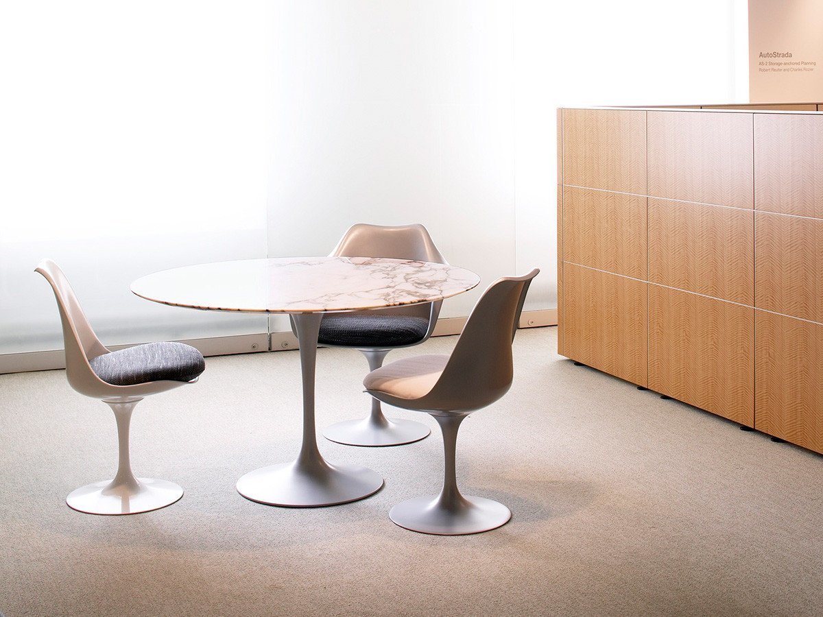 【ノル/Knoll / GOODS】のSaarinen Collection Round Table / サーリネン コレクション ラウンドテーブル 人気、トレンドファッション・服の通販 founy(ファニー) 　ウッド　Wooden Design　コレクション　Collection, Seasonal Line　テーブル　Table, Dining Table　なめらか　Smooth, Silky Texture　フォルム　Silhouette, Form　ラウンド　Round, Round Neck　ホーム・キャンプ・アウトドア・お取り寄せ　Home Living / Home & Lifestyle / Camping Gear / Outdoor Camping　家具・インテリア　Home Furniture & Interior. Stylish & Functional Living Spaces　テーブル　Dining, Coffee & Side Tables　ダイニングテーブル・食卓テーブル　Dining Tables　other-5|ID: prp329100000005833 ipo3291000000031529957