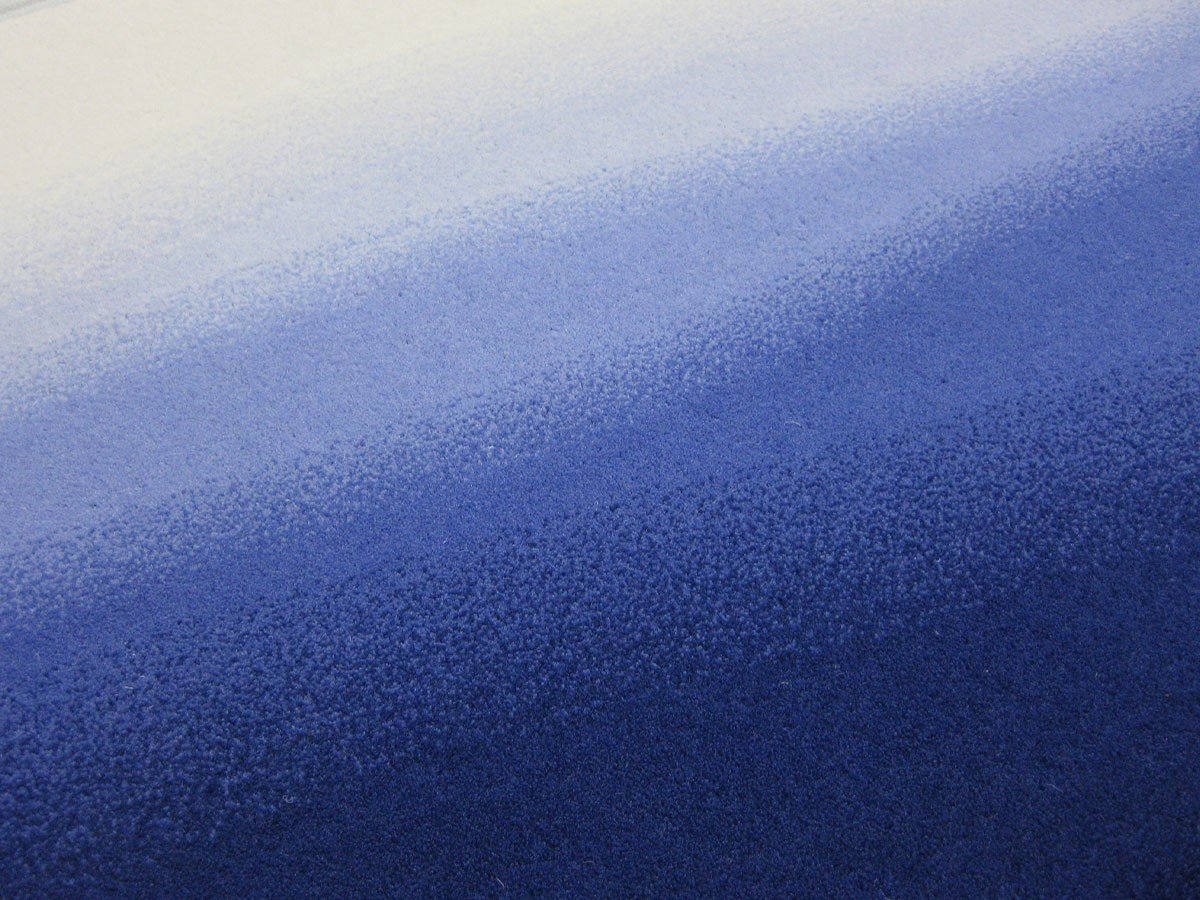【山形緞通/Yamagata Dantsu / GOODS】のCONTEMPORARY LINE - KEI SERIES - shimotsuki / 現代ライン - 景シリーズ - しもつき 255 × 255cm 人気、トレンドファッション・服の通販 founy(ファニー) 　グラデーション　Gradient, Ombre　冬　Winter / This Winter　ホーム・キャンプ・アウトドア・お取り寄せ　Home Living / Home & Lifestyle / Camping Gear / Outdoor Camping　家具・インテリア　Home Furniture & Interior. Stylish & Functional Living Spaces　その他 インテリア雑貨、家具　Home Decor & Furniture Extras　other-6|ID: prp329100000005839 ipo3291000000031502223
