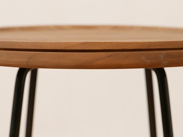 【カジャ/KAJA / GOODS】のFARGO Round Side Table / ファーゴ ラウンド サイドテーブル インテリア・キッズ・メンズ・レディースファッション・服の通販 founy(ファニー) 　シンプル　Simple　テーブル　Table　ラウンド　Round　ホーム・キャンプ・アウトドア・お取り寄せ　Home,Garden,Outdoor,Camping Gear　家具・インテリア　Furniture　テーブル　Table　サイドテーブル・小テーブル　Side Table/Small Table　サイドに掘られたスリットがアクセントに。|ID: prp329100000005893 ipo3291000000030170605