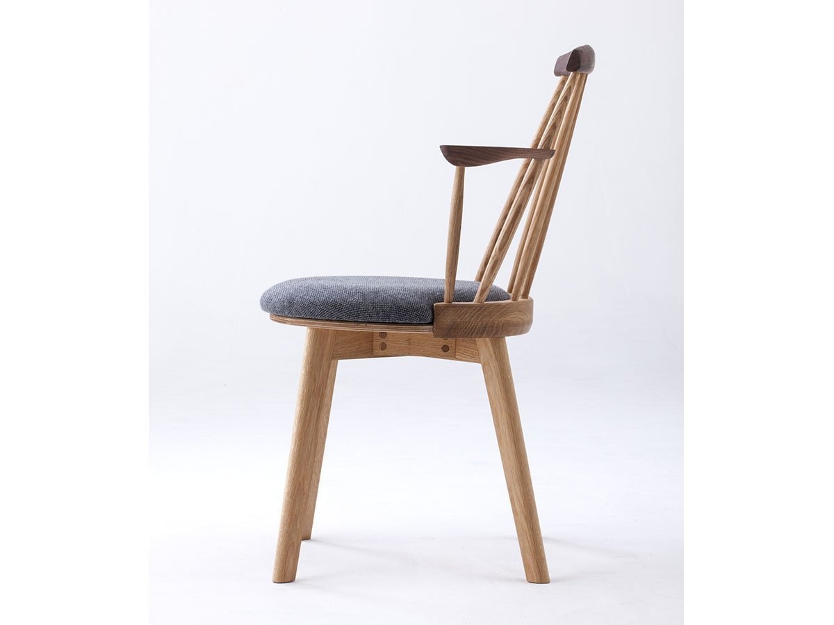 【ベンカ/BENCA / GOODS】のJASMINE Dining chair H arm / ジャスミン ダイニングチェア H アーム インテリア・キッズ・メンズ・レディースファッション・服の通販 founy(ファニー) 送料無料 Free Shipping カラフル Colorful Design リラックス Relax, Relaxed Fit ホーム・キャンプ・アウトドア・お取り寄せ Home Living / Home & Lifestyle / Camping Gear / Outdoor Camping 家具・インテリア Home Furniture & Interior. Stylish & Functional Living Spaces チェア・椅子 Seating & Chairs ダイニングチェア・木製チェア Dining Chairs フレーム:オーク × ウォールナット|ID: prp329100000005901 ipo3291000000034474437
