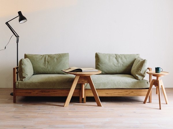 【広松木工/Hiromatsu Furniture / GOODS】のRIPOSO / リポーゾ カウチ 105 インテリア・キッズ・メンズ・レディースファッション・服の通販 founy(ファニー) ヴィンテージ Vintage Style クッション Cushion, Throw Pillow ファブリック Fabric, Textile フレーム Frame, Outline ルーズ Loose, Oversized ホーム・キャンプ・アウトドア・お取り寄せ Home Living / Home & Lifestyle / Camping Gear / Outdoor Camping 家具・インテリア Home Furniture & Interior. Stylish & Functional Living Spaces その他 インテリア雑貨、家具 Home Decor & Furniture Extras レフトとライト、2台を揃えることで、並べて置いたり、離したり、配置する向きを変えたりと、様々なレイア|ID: prp329100000005922 ipo3291000000036855725