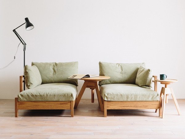 【広松木工/Hiromatsu Furniture / GOODS】のRIPOSO / リポーゾ カウチ 105 インテリア・キッズ・メンズ・レディースファッション・服の通販 founy(ファニー) ヴィンテージ Vintage Style クッション Cushion, Throw Pillow ファブリック Fabric, Textile フレーム Frame, Outline ルーズ Loose, Oversized ホーム・キャンプ・アウトドア・お取り寄せ Home Living / Home & Lifestyle / Camping Gear / Outdoor Camping 家具・インテリア Home Furniture & Interior. Stylish & Functional Living Spaces その他 インテリア雑貨、家具 Home Decor & Furniture Extras レフトとライト、2台を揃えることで、並べて置いたり、離したり、配置する向きを変えたりと、様々なレイア|ID: prp329100000005922 ipo3291000000036855726