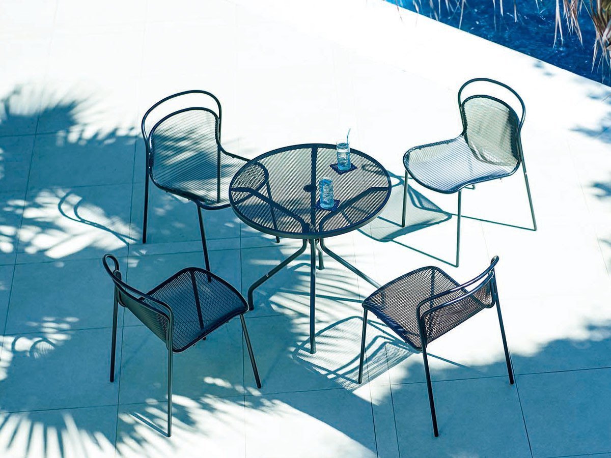 【エムエム/emuemu / GOODS】のCAMBI ROUND TABLE L / カンビ ラウンドテーブル L 人気、トレンドファッション・服の通販 founy(ファニー) 　送料無料　Free Shipping　アウトドア　Outdoor Clothing　クラシック　Classic, Timeless Style　コレクション　Collection, Seasonal Line　テーブル　Table, Dining Table　ラウンド　Round, Round Neck　ホーム・キャンプ・アウトドア・お取り寄せ　Home Living / Home & Lifestyle / Camping Gear / Outdoor Camping　家具・インテリア　Home Furniture & Interior. Stylish & Functional Living Spaces　テーブル　Dining, Coffee & Side Tables　カフェテーブル・丸型テーブル　Cafe & Bistro Tables　other-5|ID: prp329100000006009 ipo3291000000031530436