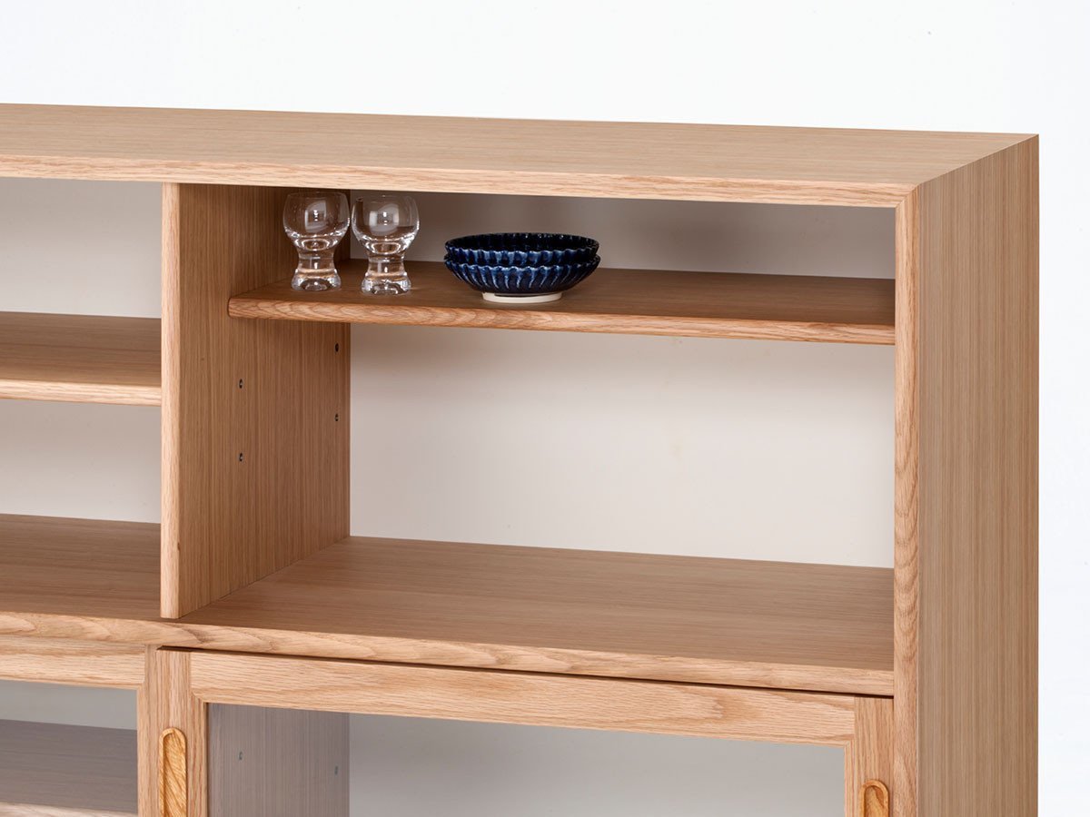 【ベンカ/BENCA / GOODS】のCLEMATIS Cabinet 1800 / クレマチス キャビネット 1800 板戸タイプ インテリア・キッズ・メンズ・レディースファッション・服の通販 founy(ファウニー) 　グラス　Glass, Eyewear　シンプル　Simple, Minimal　テーブル　Table, Dining Table　ワンポイント　One Point, Statement Accent　ホーム・キャンプ・アウトドア・お取り寄せ　Home Living / Home & Lifestyle / Camping Gear / Outdoor Camping　キッチン・ダイニング　Kitchen & Dining Essentials. Stylish & Functional Tableware　キッチン収納　Kitchen Storage　キッチン収納・食器棚・レンジ台　Kitchen Cabinet　ホーム・キャンプ・アウトドア・お取り寄せ　Home Living / Home & Lifestyle / Camping Gear / Outdoor Camping　キッチン・ダイニング　Kitchen & Dining Essentials. Stylish & Functional Tableware　キッチン家電・キッチン用品　Kitchen Appliances & Tools　マグカップ・カップ&ソーサー・陶器食器　Mugs / Cups and Saucers / Ceramic Drinkware　参考イメージ|ID: prp329100000006014 ipo3291000000037070820